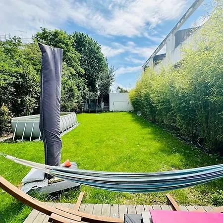 Paris - Charmante Maison De 165m2 Sur Propriete De 650m2 *